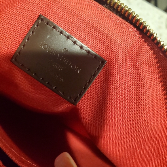 LOUIS VUITTON BAG - Picture 9 of 11